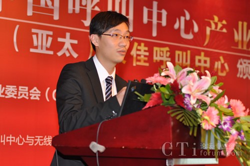 �׷��͑����������\�I���O(ji��n)�����