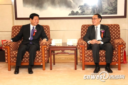 ���ʡί����ӛ��ʡ�L�w�����c�Ї�(li��n)ͨ������(j��ng)��������ͨ����